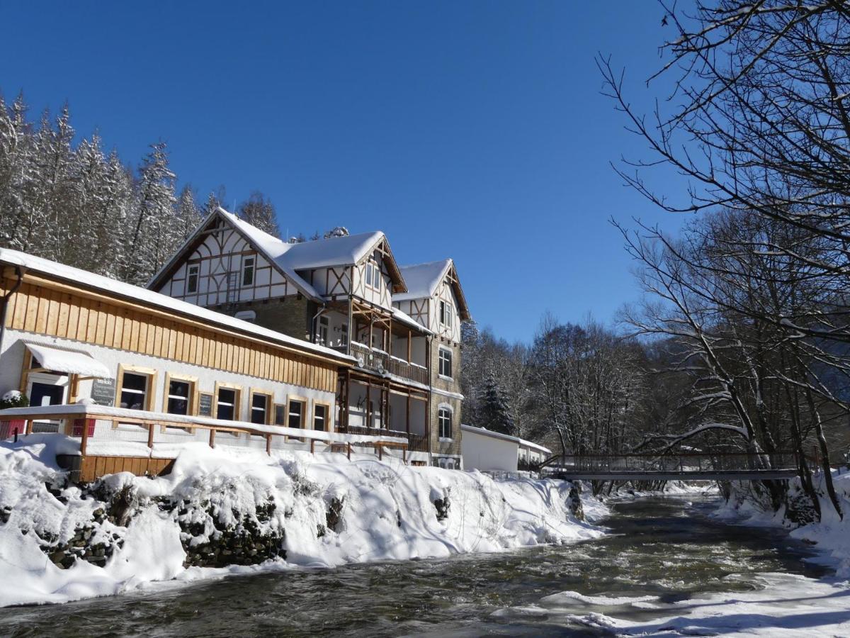 Bodetaler Basecamp Lodge - Bergsport- Und Naturerlebnishotel Rubeland Exterior photo